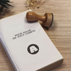 Imposanter Brief mit Trockenstempel