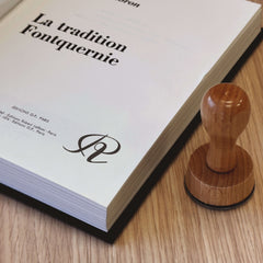 Eleganter Brief-Trockenstempel