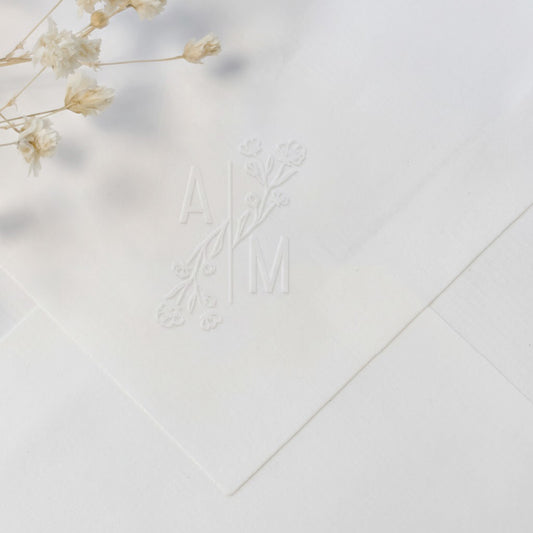 Prägestempel florale Initialen