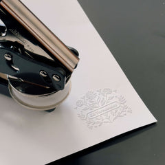 Embosseur Ex-libris nom fleuri