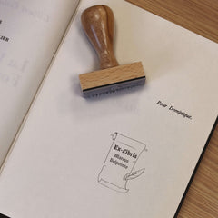 Tampon Ex-libris plume et parchemin