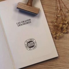 Exlibris mit gotischen Initialen